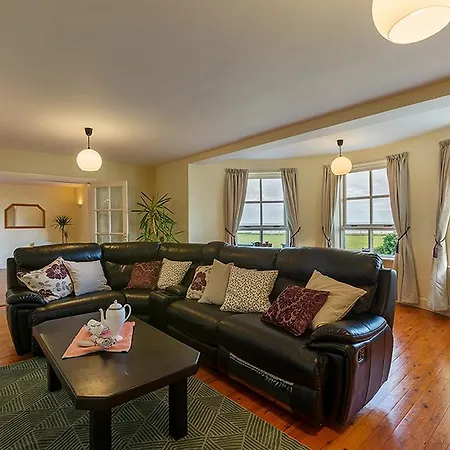 The Moat On The Greenway